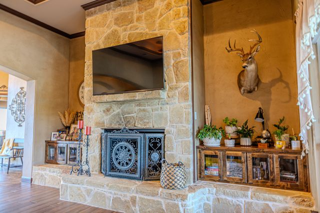 903 S Savage Creek Lane, Weatherford, TX 76087