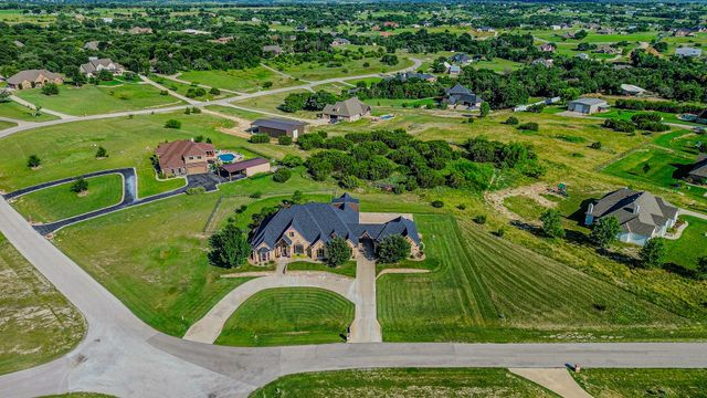 903 S Savage Creek Lane, Weatherford, TX 76087