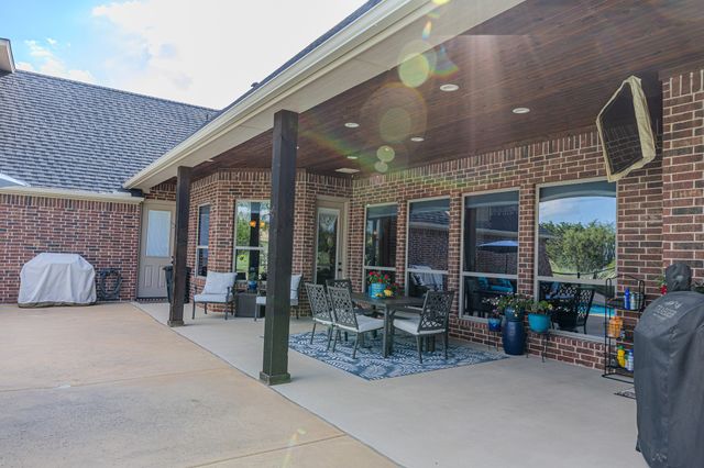 903 S Savage Creek Lane, Weatherford, TX 76087