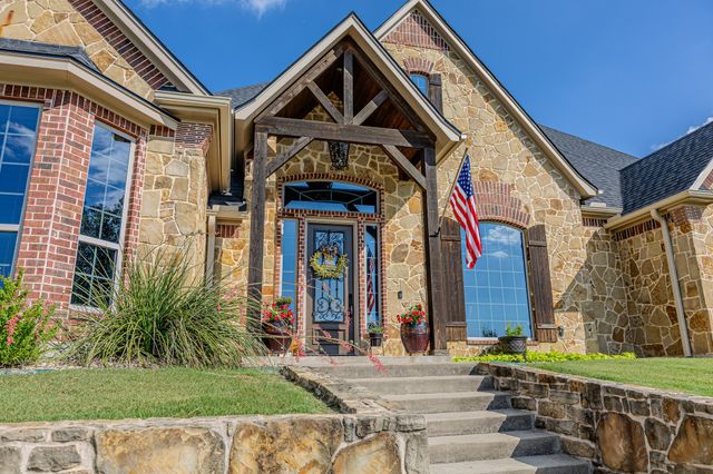 903 S Savage Creek Lane, Weatherford, TX 76087
