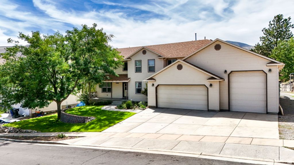 10162 S SOLSTICE VIEW DR, Copperton, UT 84006 — photo 2
