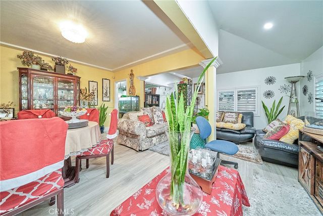 2690 Oregon, Long Beach, CA 90806