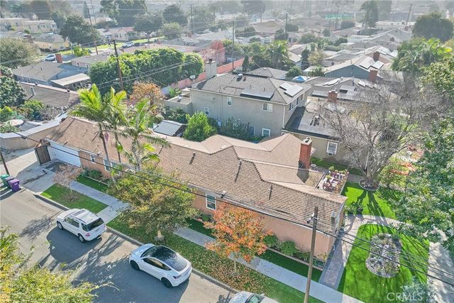2690 Oregon, Long Beach, CA 90806