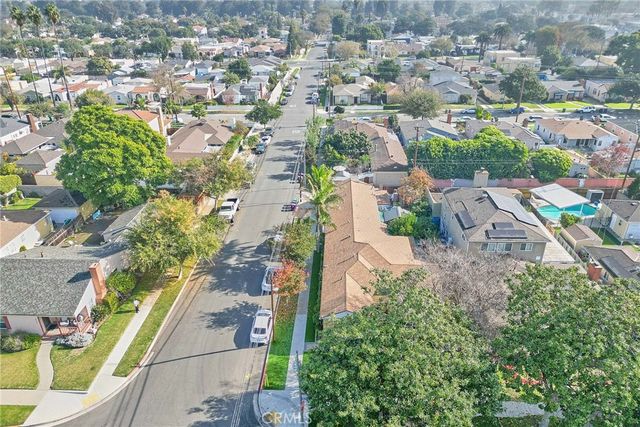 2690 Oregon, Long Beach, CA 90806