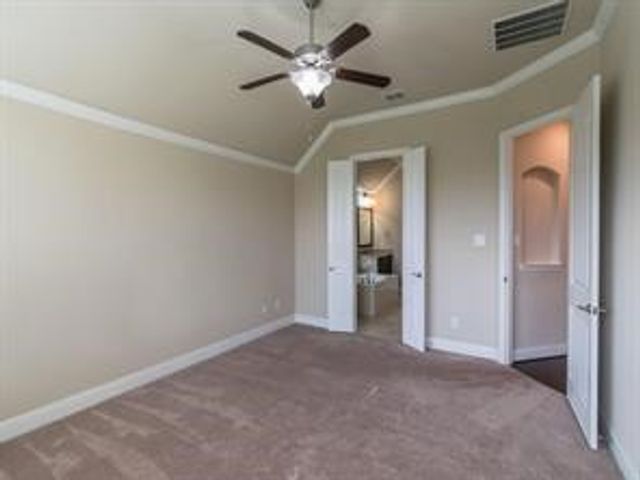 313 Wyndale Court, Lewisville, TX 75056