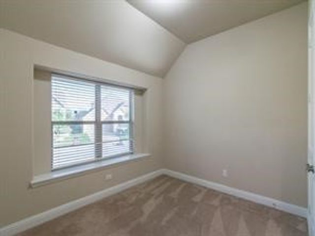 313 Wyndale Court, Lewisville, TX 75056