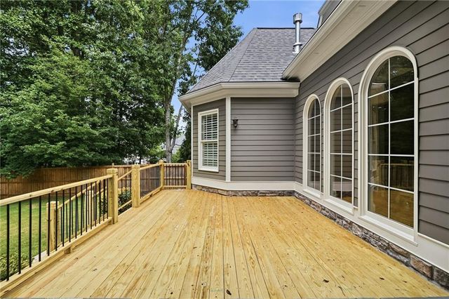 1005 Ector Drive NW, Kennesaw, GA 30152