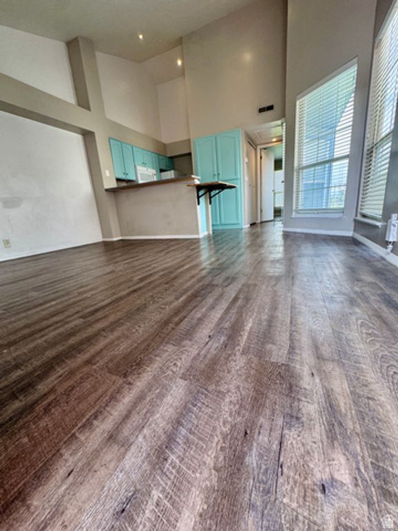 1382 W BEACON HILL CIRCLE CIR, Taylorsville, UT 84123 — photo 2