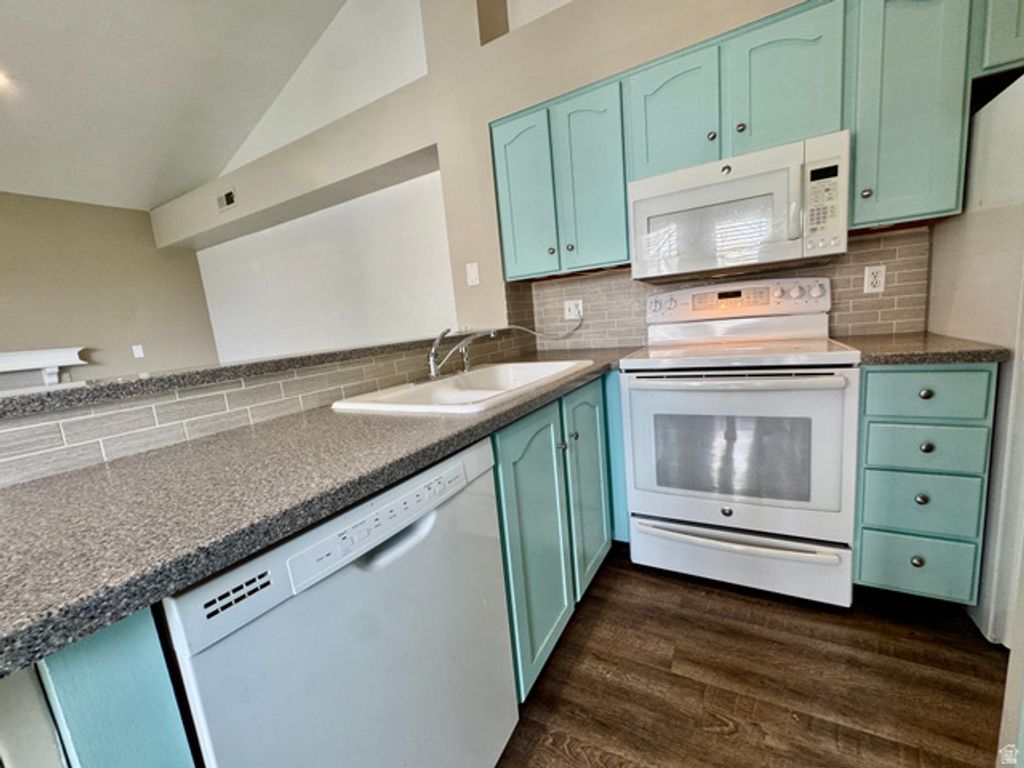 1382 W BEACON HILL CIRCLE CIR, Taylorsville, UT 84123 — photo 5