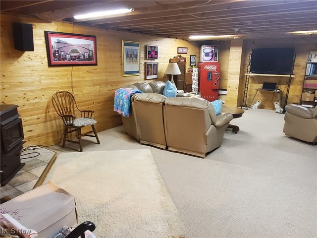 3859 Mayfair Lane, Cambridge, OH 43725