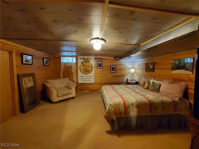 3859 Mayfair Lane, Cambridge, OH 43725