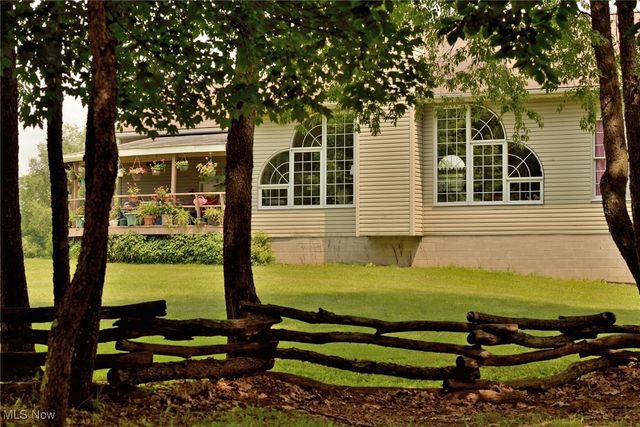 3859 Mayfair Lane, Cambridge, OH 43725