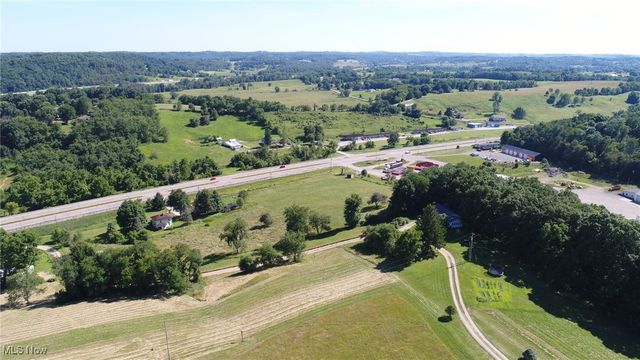 3859 Mayfair Lane, Cambridge, OH 43725