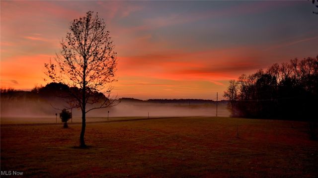 3859 Mayfair Lane, Cambridge, OH 43725