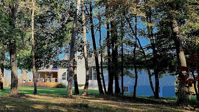 3859 Mayfair Lane, Cambridge, OH 43725