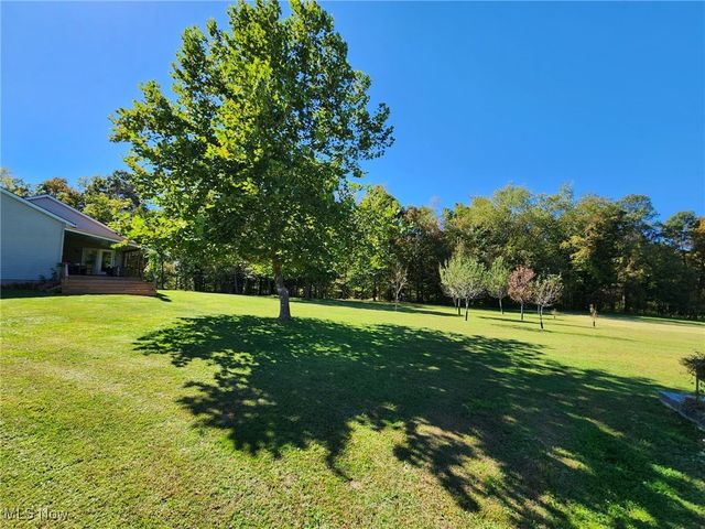 3859 Mayfair Lane, Cambridge, OH 43725