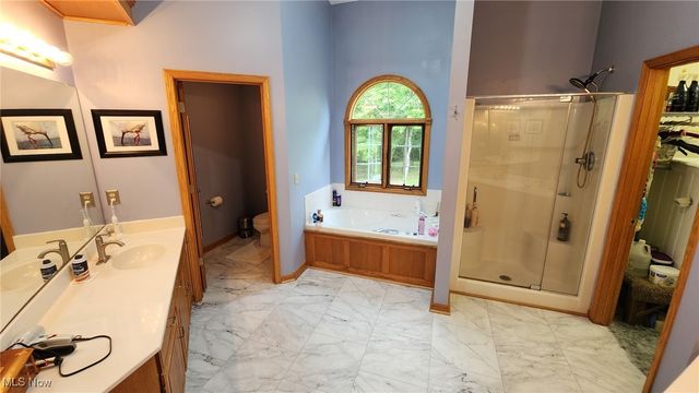 3859 Mayfair Lane, Cambridge, OH 43725