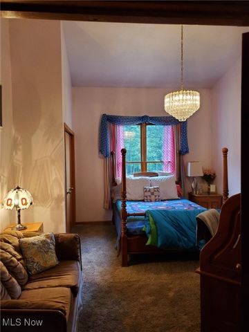 3859 Mayfair Lane, Cambridge, OH 43725