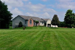 3859 Mayfair Lane, Cambridge, OH 43725