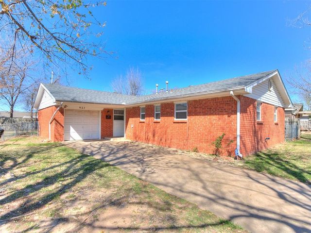 937 NW 19th Street, Moore, OK 73160