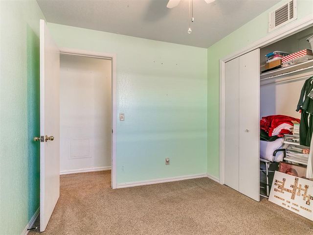 937 NW 19th Street, Moore, OK 73160