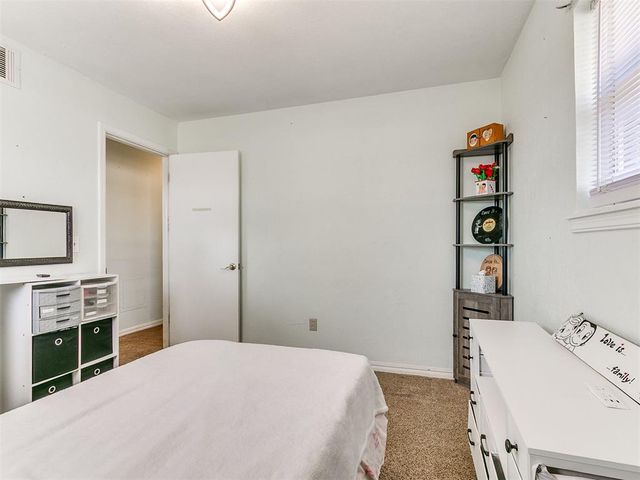 937 NW 19th Street, Moore, OK 73160