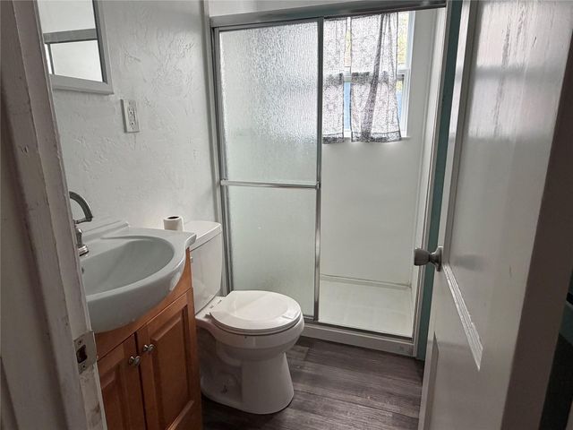 303 Magnusson Avenue, Palacios, TX 77465