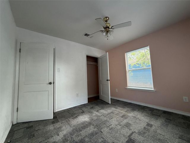 303 Magnusson Avenue, Palacios, TX 77465