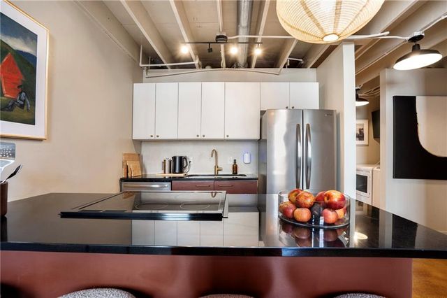 650 Glen Iris Drive NE 31, Atlanta, GA 30308
