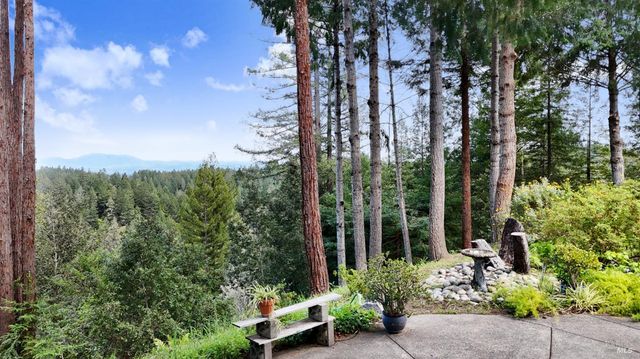 8950 Hwy 116, Forestville, CA 95436