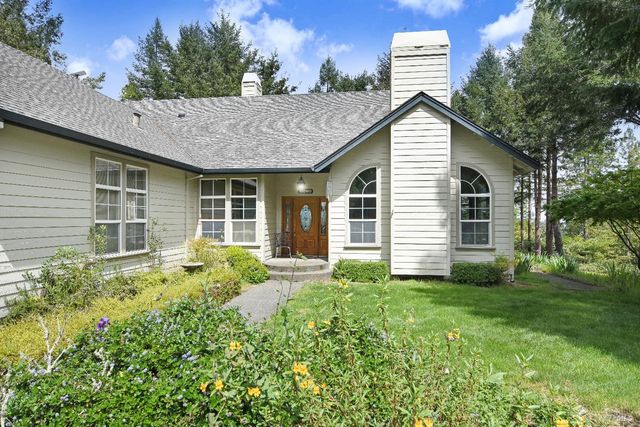 8950 Hwy 116, Forestville, CA 95436