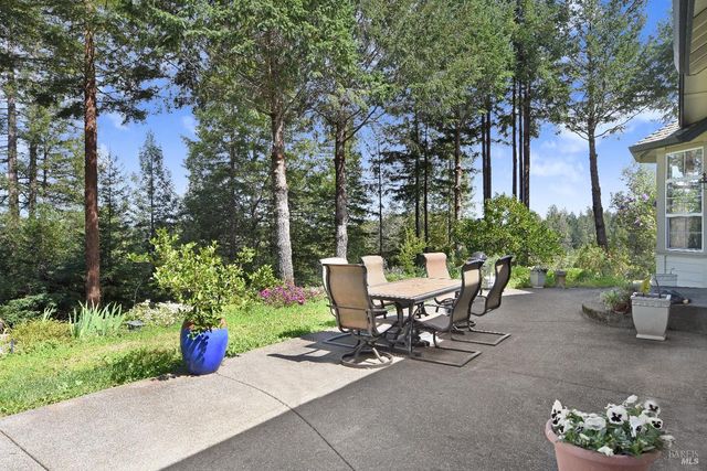 8950 Hwy 116, Forestville, CA 95436