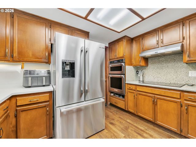 89879 SHEFFLER Rd, Elmira, OR 97437