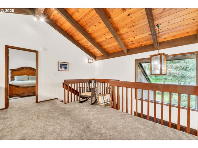 89879 SHEFFLER Rd, Elmira, OR 97437