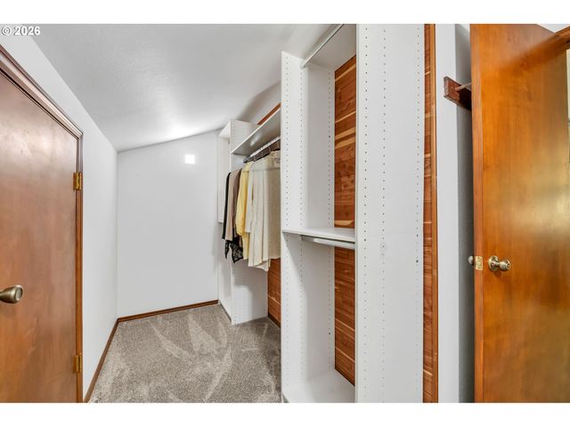 89879 SHEFFLER Rd, Elmira, OR 97437