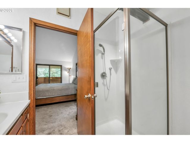 89879 SHEFFLER Rd, Elmira, OR 97437