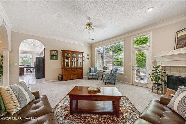 4278 W Elizabeth Circle, Olive Branch, MS 38654