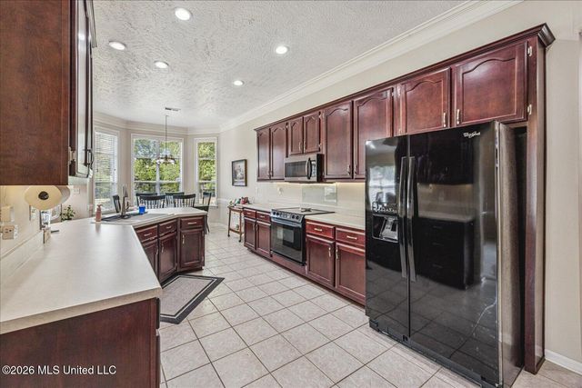 4278 W Elizabeth Circle, Olive Branch, MS 38654