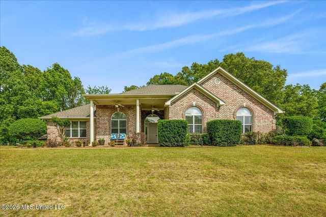 4278 W Elizabeth Circle, Olive Branch, MS 38654