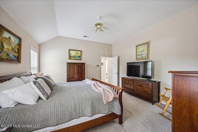 4278 W Elizabeth Circle, Olive Branch, MS 38654