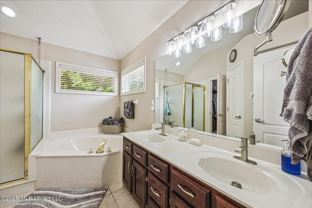 4278 W Elizabeth Circle, Olive Branch, MS 38654