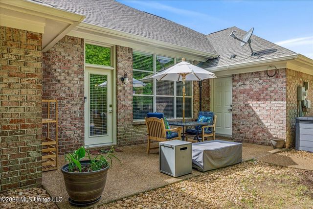 4278 W Elizabeth Circle, Olive Branch, MS 38654