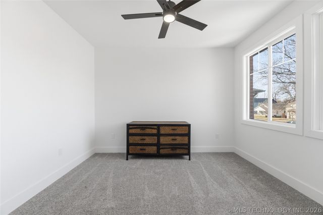 402 S Wyandotte Avenue, Bartlesville, OK 74003