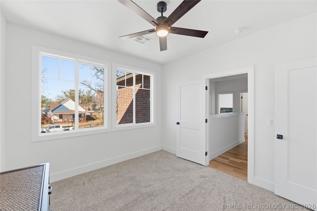 402 S Wyandotte Avenue, Bartlesville, OK 74003