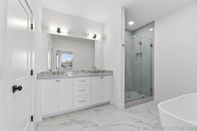 402 S Wyandotte Avenue, Bartlesville, OK 74003