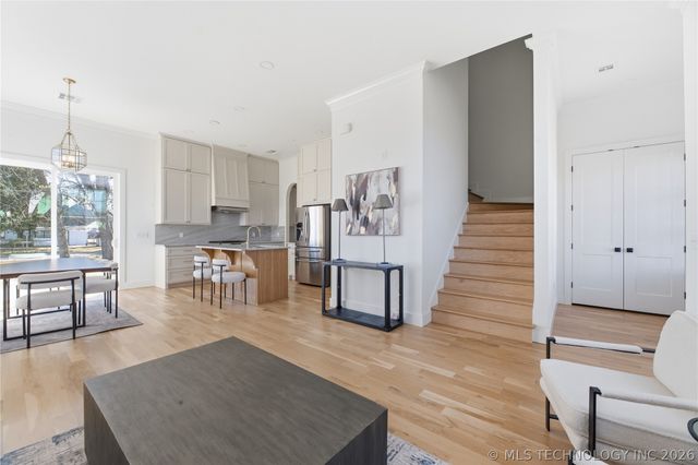 402 S Wyandotte Avenue, Bartlesville, OK 74003