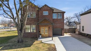 402 S Wyandotte Avenue, Bartlesville, OK 74003