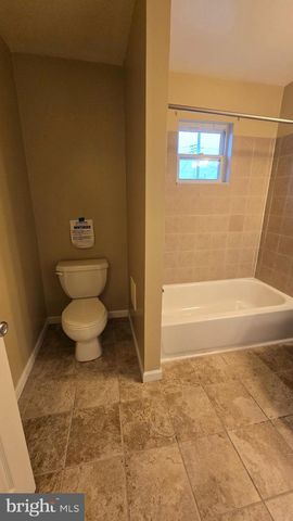 3124 BAYBRIAR, Baltimore, MD 21222