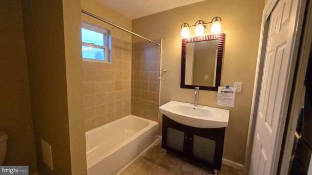 3124 BAYBRIAR, Baltimore, MD 21222