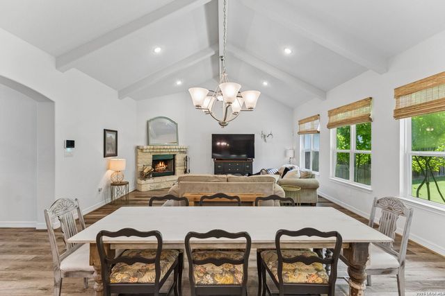 8529 Dana Elms, Boerne, TX 78015